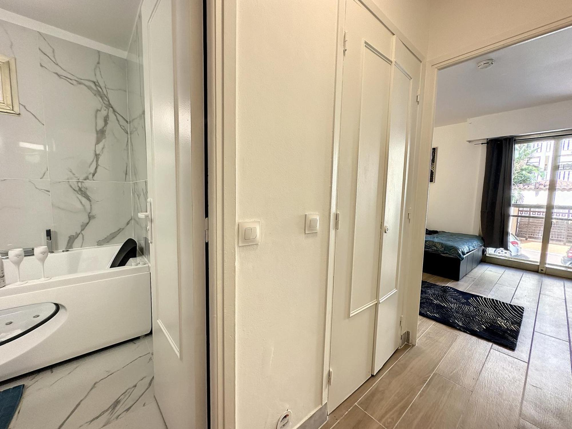 Apartamento Evasion : Baignoire Spa, Ac, Wifi, Netflix